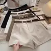 Verano 2026 nueva moda versátil de cintura alta adelgazantes shorts de traje shorts casuales de pierna ancha para mujer, estilo popular