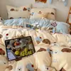 Conjunto de Quatro Peças de Lã Leite de Inverno Estampado Classe A Fofo Macio Estilo Creme Espessado Quente Mais Veludo Conjunto de Três Peças para Dormitório