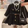 Vestido Infantil Estilo Pequeno Chanel, Outono e Inverno Acolchoado com Lã Espesso Vestido Vermelho de Princesa para Aniversário, Roupa de Aniversário Infantil com Jaqueta Acolchoada