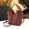 Bolso de Hombro con Estampado de Serpiente de Moda 2026, Bolso de Mano de Alta Gama, Lujo Ligero, Gran Capacidad, Bolsa de Compras Versátil para Mujer