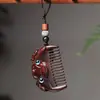 Peine de Masaje Meridianos Tallado de Sándalo Verde, Artesanía de Madera para Mujeres, Peine de Bolsillo Portátil Estilo Antiguo, Colgante de Paisaje, Accesorio para Bolso