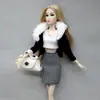 Juguete de muñeca femenino profesional falda de cuadros blanco y negro 30cm falda de cuero jeans de cuero negro ropa alta calidad