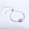 Collar para Mujer, Estilo Influencer Transfronterizo Flor de Girasol Circonita Giratorio Conjunto de Tres Piezas Decoración Collar de Acero de Titanio