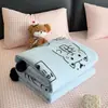 Conjunto de Colcha de Verão Jacquard com Superfície Acolchoada Bordado de Gatinho Travesso - Quatro Peças