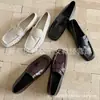 Mocassins de Couro de Primeira Camada para Mulheres, Sapatos Baixos, Novidades de Início de Primavera, Couro Genuíno por Dentro e por Fora, Sapatos com Bico Quadrado Estilo Francês de Corte Profundo para Mulheres