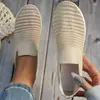 Zapatos planos transpirables casuales cómodos para mujer, versátiles de estilo europeo y americano, zapatos planos para dama, Novedad Primavera/Verano 2026 de Amazon