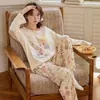 Pijama Feminino com Sutiã Embutido 2026 Outono/Inverno Algodão Manga Longa Calça Longa Conjunto de Duas Peças Desenho Animado Fofo Casual Roupa de Casa