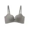 JY8825 Lencería Suave Sin Costuras Simple Versátil Sexy para Bustos Pequeños, Push-Up, Moldeadora Lateral, Sujetador Cómodo sin Aros