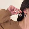 @ Oferta Especial @ Brincos Coreanos de Forma Geométrica Temperamento da Moda Cor de Contraste Nicho Design de Luxo Leve Brincos Studs e Brincos para Mulheres