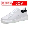 Sapatos Masculinos Brancos de Verão Invisíveis para Aumentar a Altura 10cm Tênis Estilo Coreano 6 Sapatos para Aumentar Altura Masculinos 8 Sapatos Casuais de Lona Tendência