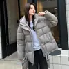 Chaqueta de Invierno Gruesa y Cálida con Capucha, Abrigo de Algodón Holgado, Abrigo de Mujer de Moda Versátil, Nuevo 2026 Transfronterizo