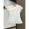 Camiseta Feminina Manga Curta Gola Redonda com Barra de Renda Pure Desire Estilo Chanel Primavera e Verão Top Interno Empilhado