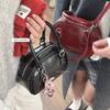 Bolso de Mano Retro Texturizado al por Mayor Bolso de Mujer 2023 Nueva Moda Bolso Bowling Simple Combinable Bandolera Pequeño Bolso Cuadrado