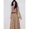 Conjunto de Dos Piezas Minimalista de Alta Gama 2026 Súper Moderno Verano Estilo Old Money Elegante Chaleco sin Mangas y Falda Plisada para Mujer