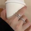 Anillo estilo apilado Corea del Sur plata de ley 925 para mujer Lujo ligero diseño de nicho de moda estilo frío anillo pulsera personalizada ins