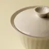 Tazón de té rayado hecho a mano de alta gama de Jingdezhen con esmalte fino de ceniza de hierba, adecuado para el juego de té Kung Fu para uso doméstico