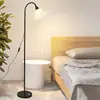 Luminária de piso moderna minimalista na cor creme para cabeceira, luminária decorativa estilo nórdico para sala de estar, luminária de piso para quarto, luminária de sofá, luminária de mesa ambiente com tema floral