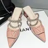 Sandálias Elegantes para Combinar com Saias, Sapatos Femininos, Novo Estilo Primavera/Verão 2025, Salto Bloco, Sapatos com Strass Estilo Francês, Mules Fechados para Uso Externo