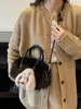 Otoño e Invierno Nuevo Bolso de Peluche Lindo Moda para Mujer Diseño de Nicho Bolso de Mano Popular Bolso Bandolera de Hombro