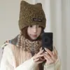 Gorro de Lana de Colores Mixtos con Orejas de Gato Dulces y Lindas Otoño Invierno Engrosado Cálido Gorro de Lana Hace que la Cara Parezca Más Pequeña Cubre Cabeza Gorro para el Frío