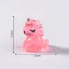 Paisagem em miniatura, figura de unicórnio de desenho animado de animal criativo, paisagismo DIY, decoração de carro, pequeno ornamento luminoso