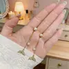 Presilhas de Orelha Estilo Coreano Sem Furo, Brincos com Design Estiloso para Mulheres, Presilhas de Osso da Orelha com Borboleta e Pérola de Franja Longa, Alto Padrão