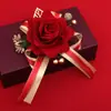 Suprimentos de Casamento Novo Casal Corsage Casamento Conjunto Completo Lapela Pais Família Padrinhos Madrinhas Contas Douradas Rosa Broche de Simulação