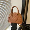 Bolso de Mano Bordado Retro de Alta Gama para Mujer 2026 Nueva Moda Rombo de Diamantes Bolso de Oficina Hombro Único Cruzado Bolso tipo Concha