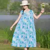 Vestido de Algodão e Seda Tendência para Mães Verão Novo Estilo Solto Emagrecedor Plus Size Saia Evasê Elegante Vestido Longo para Mulheres de Meia-Idade e Idosas