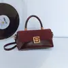 2026 Nova Bolsa Transversal Simples da Moda, Estilosa Retrô de Alto Valor Personalidade Sensação Relaxada Bolsa de Ombro com Contraste de Cor