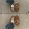 Mules Chuyuji estilo francês de nicho, vazadas, respiráveis, trançadas, bico fechado para mulheres, novos sapatos Mary Jane de verão para uso externo