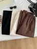 Calça Jeans Casual Retrô Japonesa de Algodão Puro Cintura Alta Reta Feminina 26 Outono Novo Simples para o Trabalho Cropped Wide-Leg Calça de Vovó