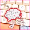 Llavero Letra de Pez Vida de Gatito Acrílico Colgante de Regalo de Alto Valor Lindo Accesorio de Mochila de Nicho