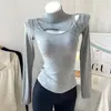 Cuidado con la Camisa de Mujer con Cuello Medio Alto Base Hueca Diseño Interior Sentido Otoño e Invierno Nuevo Aspecto Delgado Chica Picante Top de Terciopelo Alemán de Moda