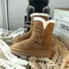 Encuentro de Primera Temporada Botas de Nieve de Suela Gruesa Forradas de Piel para Mujer 2026 Nuevos Zapatos de Algodón Gruesos de Media Caña para Invierno Noreste