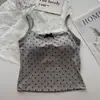 Camisola de lunares con relleno para chica atractiva, adecuada para usar como prenda exterior o interior, estiliza y tiene una espalda bonita, top sin mangas para mujer en verano