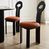 Mesa y silla de comedor retro de lujo ligero estilo francés para el hogar de madera maciza silla clave silla de comedor de fresno de diseño silla estilo antiguo