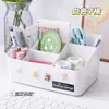 Caja organizadora de escritorio con compartimentos para bolígrafos, rotuladores de acuarela, lápices, papelería, artículos varios en la sala de estar, oficina o dormitorio