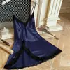 Ropa de noche con tirantes nueva transfronteriza para mujer, conjunto de lencería sexy de verano, camisón, ropa para el hogar, pijamas de otoño e invierno, venta al por mayor