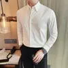Primavera 2026 Juventud Cuello Grande Corte Ajustado Manga Larga para Hombre Casual de Negocios Sensación de Alta Gama En Stock Venta al por Mayor Lujo Ligero