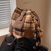 Bolsa de ombro de balde crossbody de alta qualidade para mulheres 2024 primavera nova moda Plaid popular bolsa feminina de passageiros