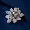 Broche de Loto Shengshi de Gama Alta para Mujer Exquisito Lujoso Ramillete Nuevo 2024 Pin de Flor de Moda Accesorios de Gama Alta