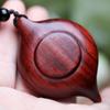 Palo de Rosa Madera Maciza Tallada Asa de Tetera Adorno Tetera Pequeña de Madera Colgante para Espejo Retrovisor de Coche para Uso Personal