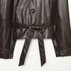 Venta al por mayor de ropa para mujer estilo europeo y americano transfronteriza, gabardina acolchada con efecto piel vintage para hombros 4391705