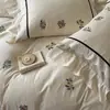 Juego de tres-cuatro piezas bordado de algodón y lino teñido en hilo estilo fresco al por mayor, suave, agradable para la piel, transpirable, ropa de cama individual y doble textil para el hogar 12