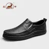 Zapatos de Cuero de Negocios Gongyang para Hombre, Nuevo Estilo de Verano, Piel Genuina, Malla Transpirable, Ligeros, Zapatos Casuales sin Cordones de Suela Suave para Hombre