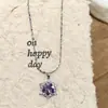 Collar de Copo de Nieve Cuatro Colores Congelados para Niñas, Colgante de Cristal Único de Lujo Ligero, Cadena para Clavícula, Cadena de Cuello Versátil de Gama Alta
