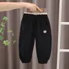 Pantalones largos modernos y versátiles para bebés y niños pequeños, nuevo estilo de otoño para niños pequeños, pantalones elegantes de una sola pieza para bebés, moda al por mayor