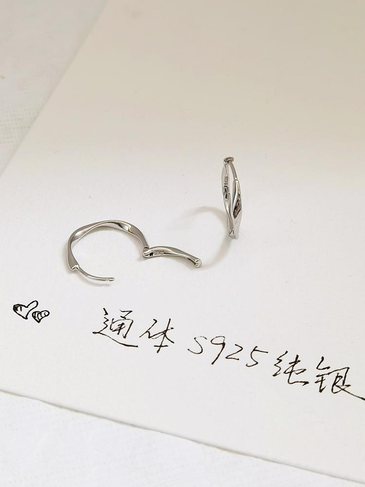 EH601961素银扭线形耳扣