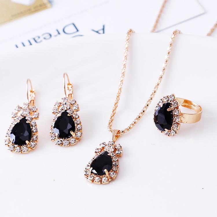 1922295693_1494315084